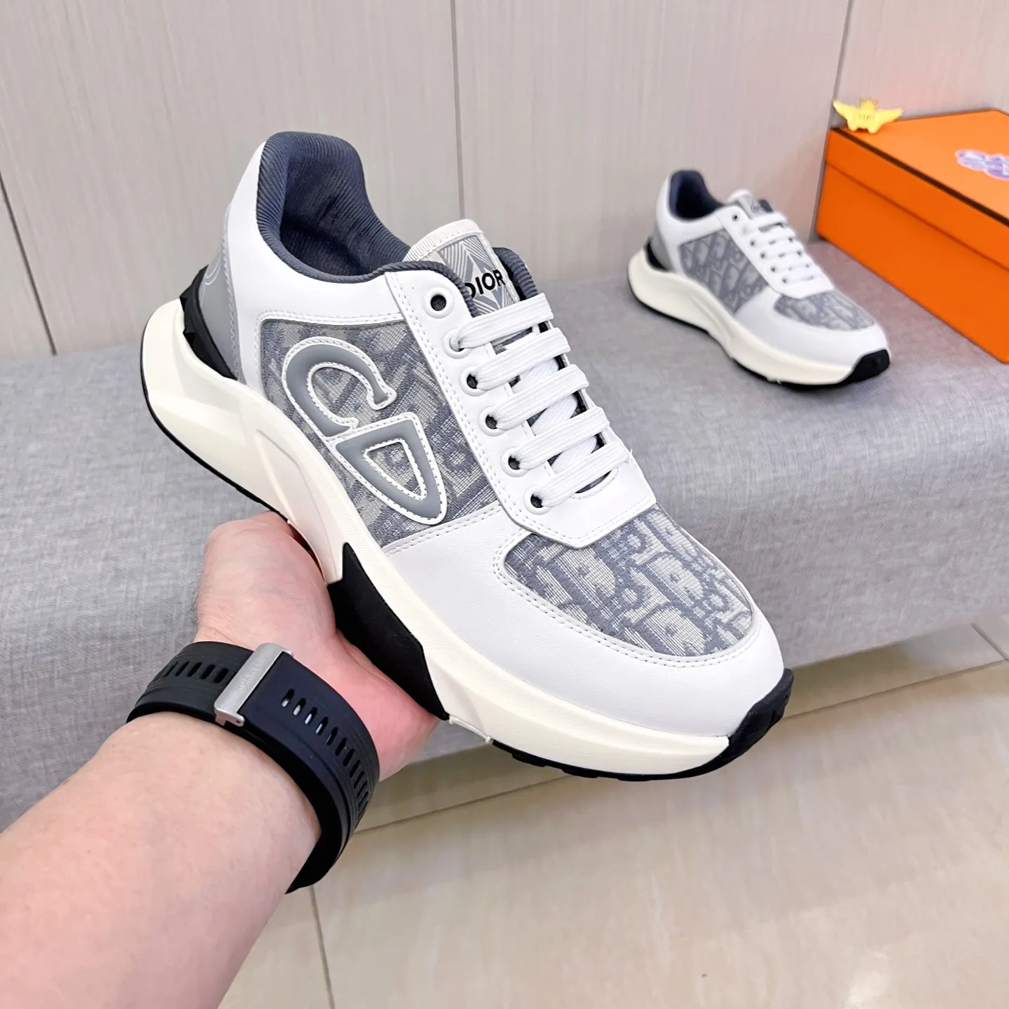 Men's Men's Shoes Men's Shoes💰 460 Men's Men's Shoes💰[Dior]🔥Men's high-end brand of shoes official website 1:1 latest masterpiece: the upper is made of Italian imported first-layer cowhide with a comfortable and breathable lining➕original non-slip and wear-resistant outsole🔥, making walking more convenient and comfortable! An exclusive new model, a stunning work, a beautiful 1:1 replica [color] compared to the official quality! Create a fashionable personality to set off your uniqueness! A must-have for trendy men! Classic🔥Size: 38-44 Color: 🔥Multiple colors available🔥